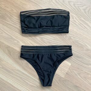 Bandeau black high-waisted bikini